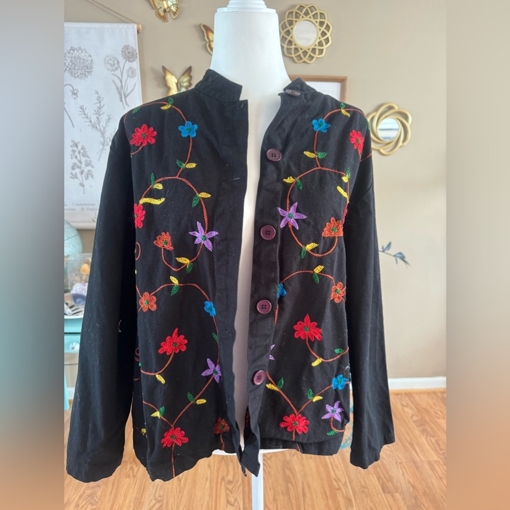Tudor Court jacket size large